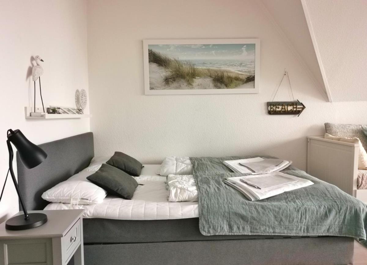 Obj 84 Meerblick Fewo Fuer 2 Bis 3 Personen Strandnah, Wlan Lübeck Extérieur photo